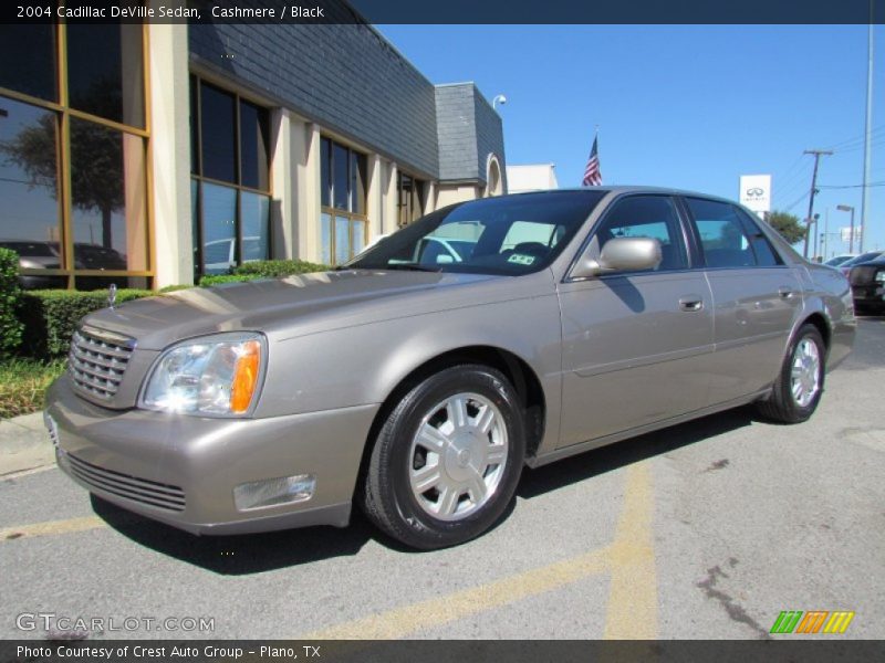 Cashmere / Black 2004 Cadillac DeVille Sedan