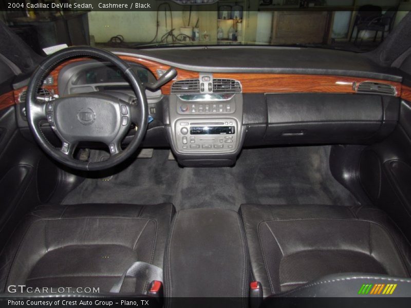 Cashmere / Black 2004 Cadillac DeVille Sedan