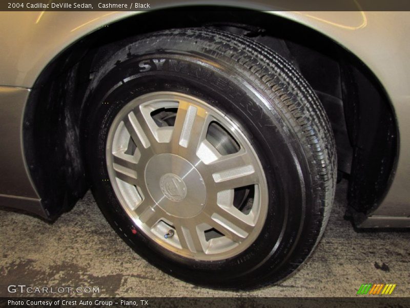 Cashmere / Black 2004 Cadillac DeVille Sedan