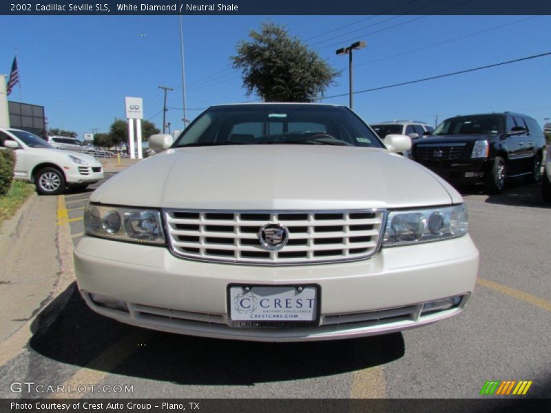 White Diamond / Neutral Shale 2002 Cadillac Seville SLS