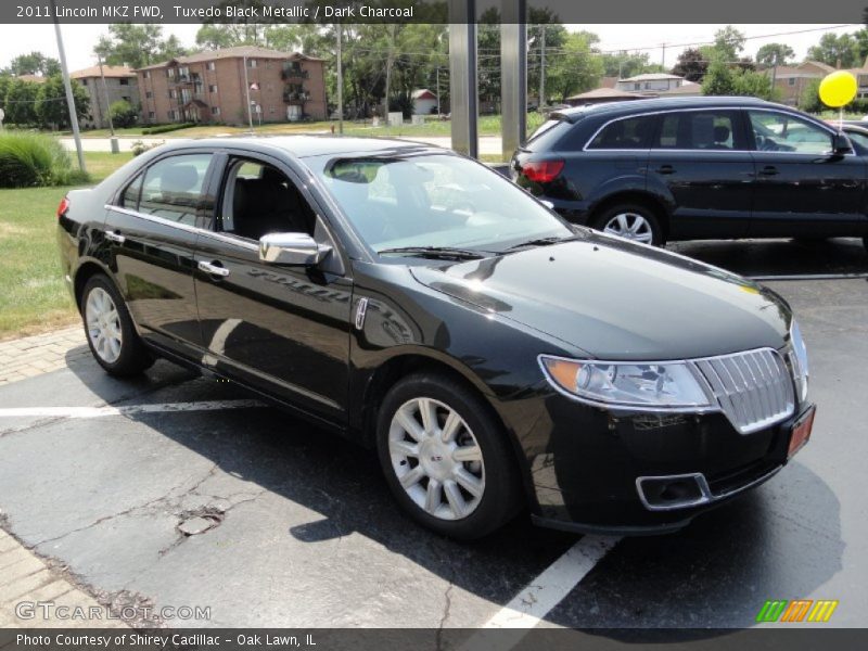 Tuxedo Black Metallic / Dark Charcoal 2011 Lincoln MKZ FWD