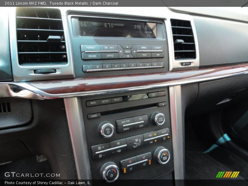 Tuxedo Black Metallic / Dark Charcoal 2011 Lincoln MKZ FWD