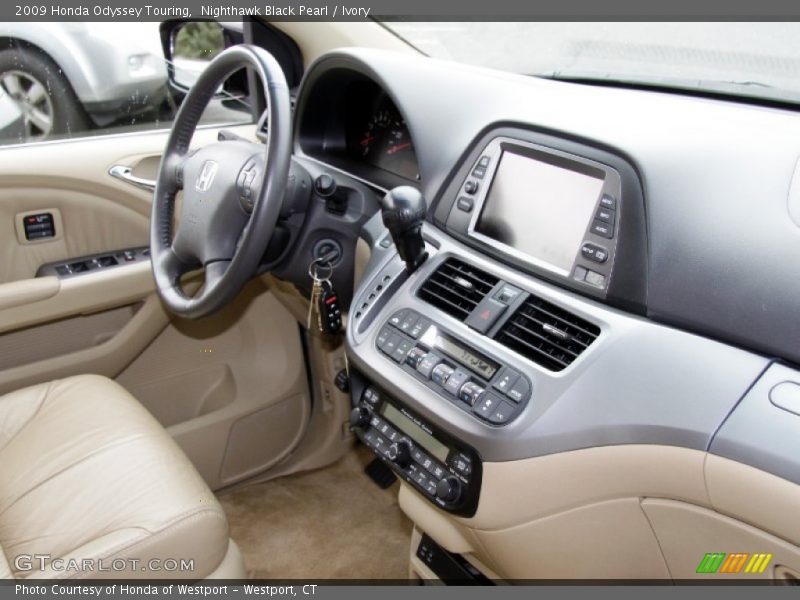 Nighthawk Black Pearl / Ivory 2009 Honda Odyssey Touring