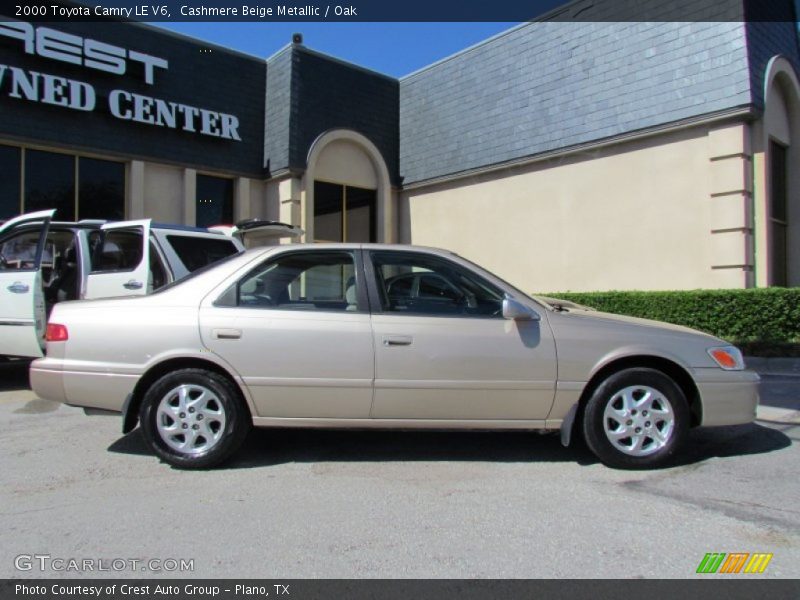 Cashmere Beige Metallic / Oak 2000 Toyota Camry LE V6