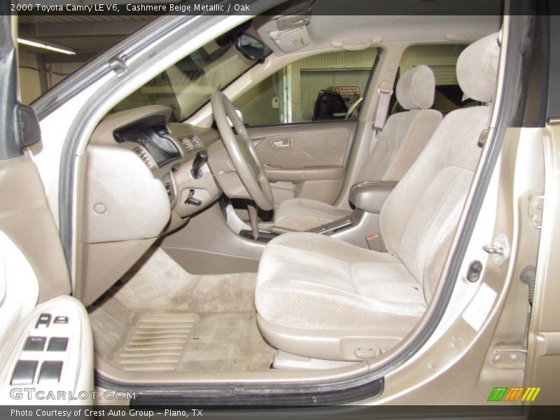 Cashmere Beige Metallic / Oak 2000 Toyota Camry LE V6