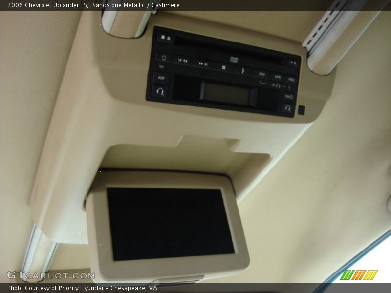 Sandstone Metallic / Cashmere 2006 Chevrolet Uplander LS