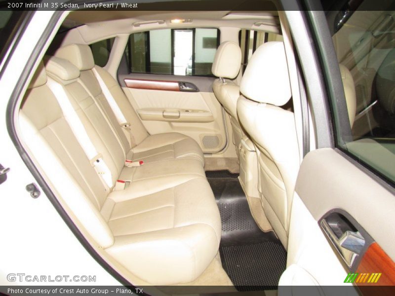 Ivory Pearl / Wheat 2007 Infiniti M 35 Sedan