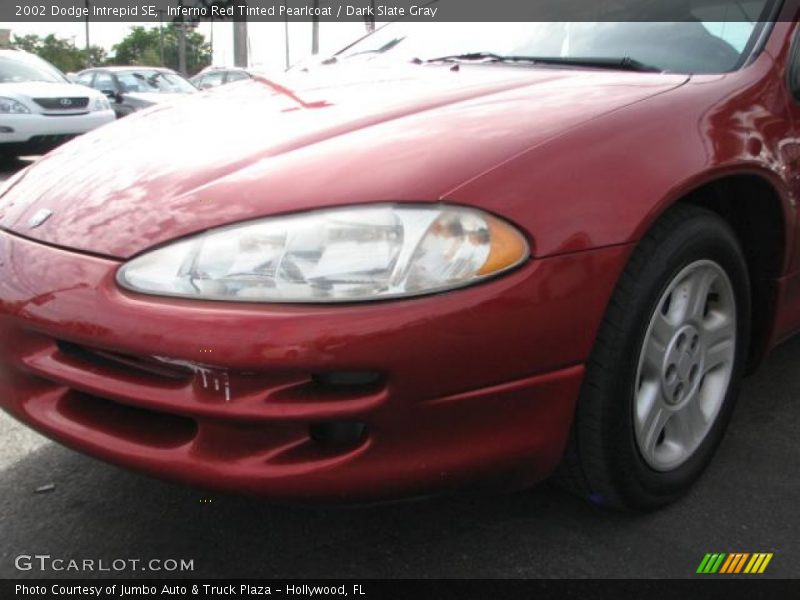 Inferno Red Tinted Pearlcoat / Dark Slate Gray 2002 Dodge Intrepid SE