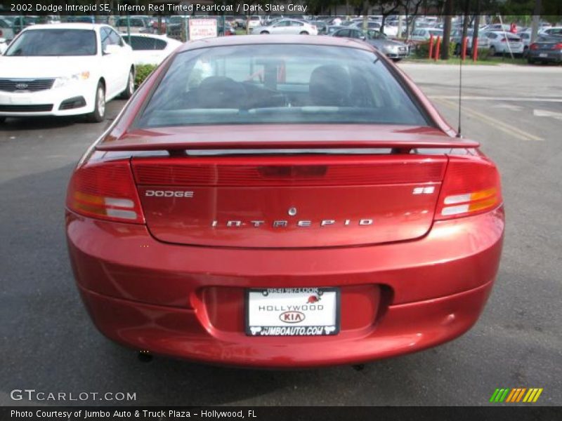 Inferno Red Tinted Pearlcoat / Dark Slate Gray 2002 Dodge Intrepid SE