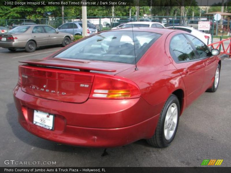 Inferno Red Tinted Pearlcoat / Dark Slate Gray 2002 Dodge Intrepid SE