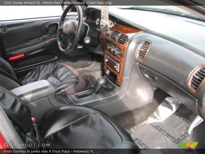 Inferno Red Tinted Pearlcoat / Dark Slate Gray 2002 Dodge Intrepid SE