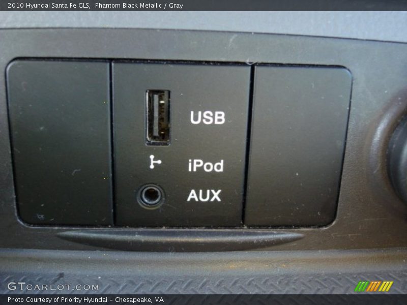 Phantom Black Metallic / Gray 2010 Hyundai Santa Fe GLS