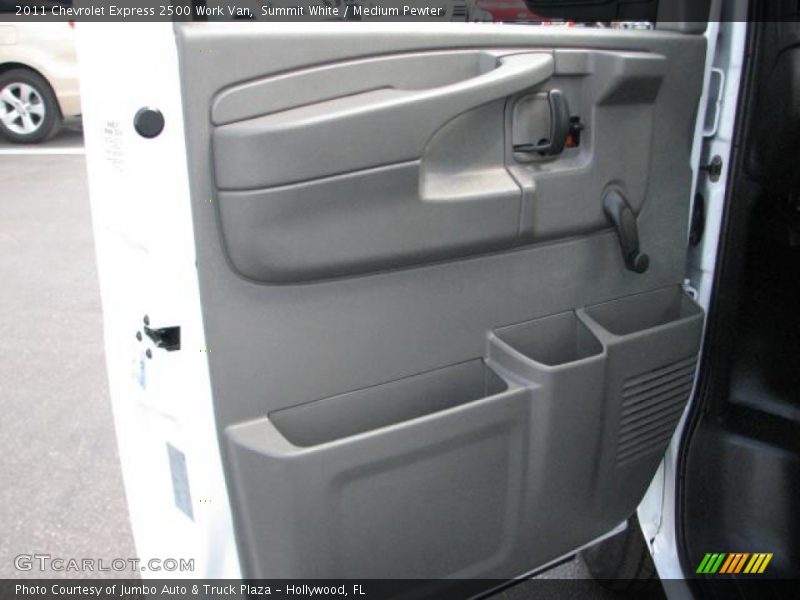 Summit White / Medium Pewter 2011 Chevrolet Express 2500 Work Van