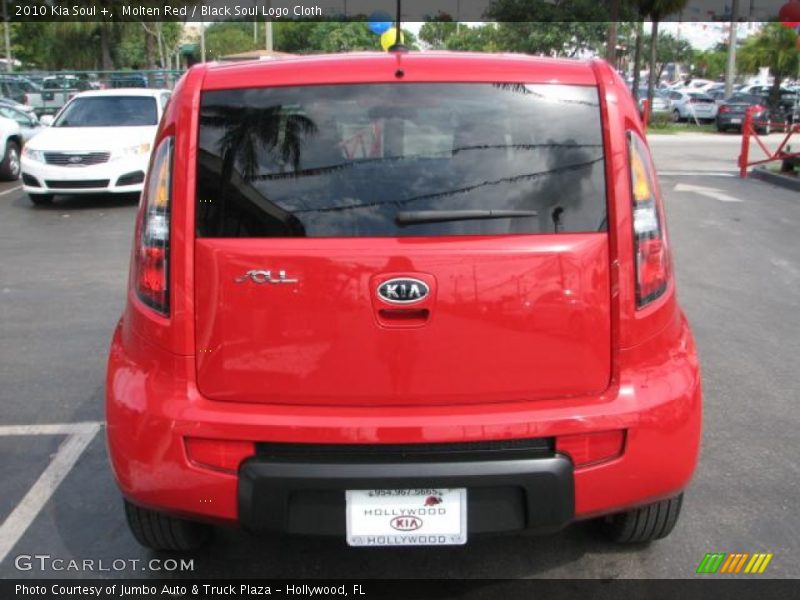 Molten Red / Black Soul Logo Cloth 2010 Kia Soul +