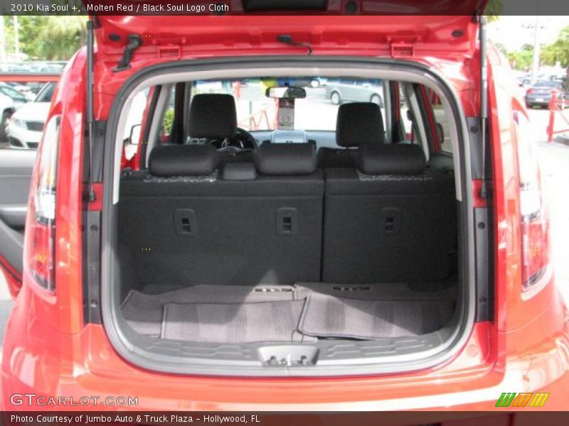 Molten Red / Black Soul Logo Cloth 2010 Kia Soul +