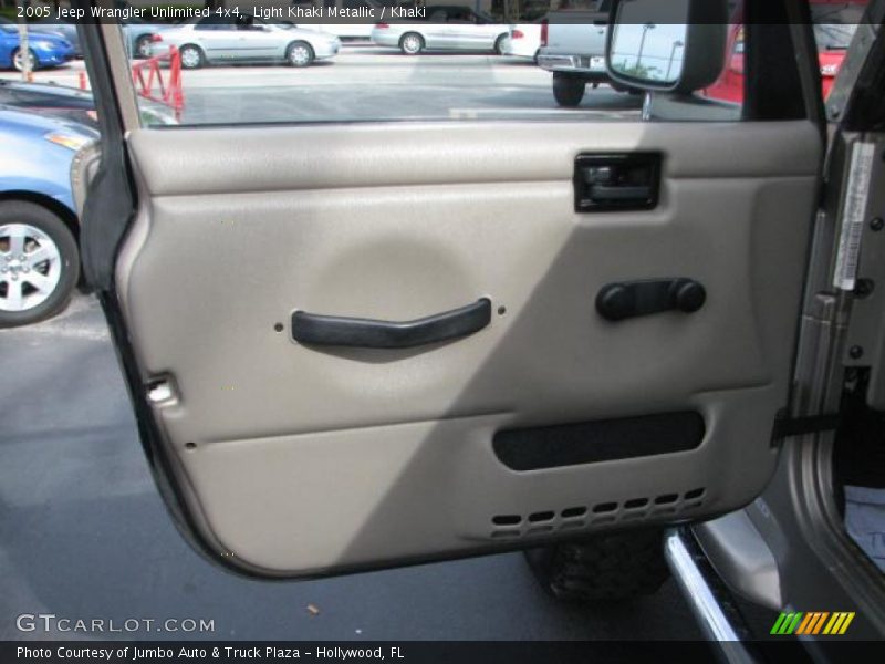 Light Khaki Metallic / Khaki 2005 Jeep Wrangler Unlimited 4x4
