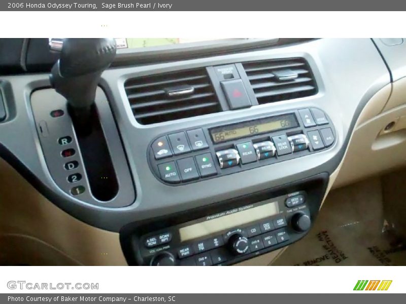 Sage Brush Pearl / Ivory 2006 Honda Odyssey Touring