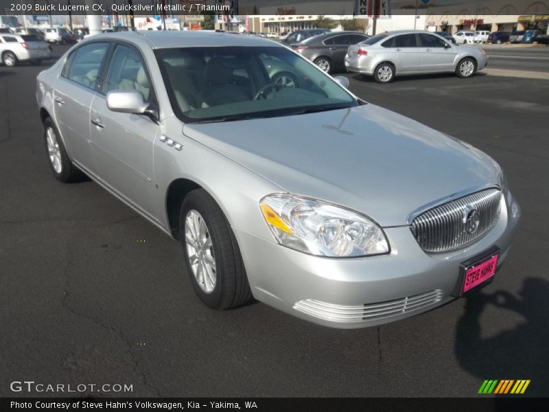 Quicksilver Metallic / Titanium 2009 Buick Lucerne CX