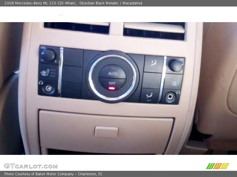 Obsidian Black Metallic / Macadamia 2008 Mercedes-Benz ML 320 CDI 4Matic