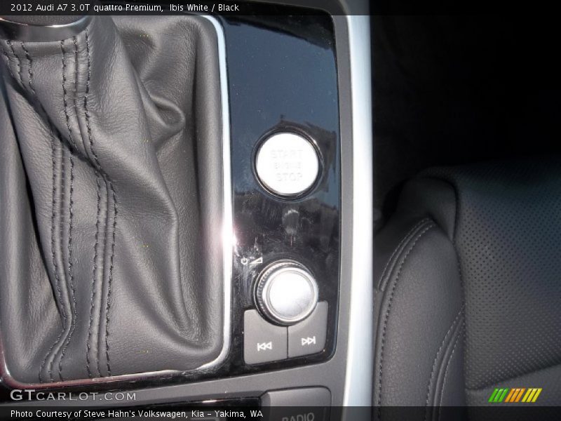 Ibis White / Black 2012 Audi A7 3.0T quattro Premium