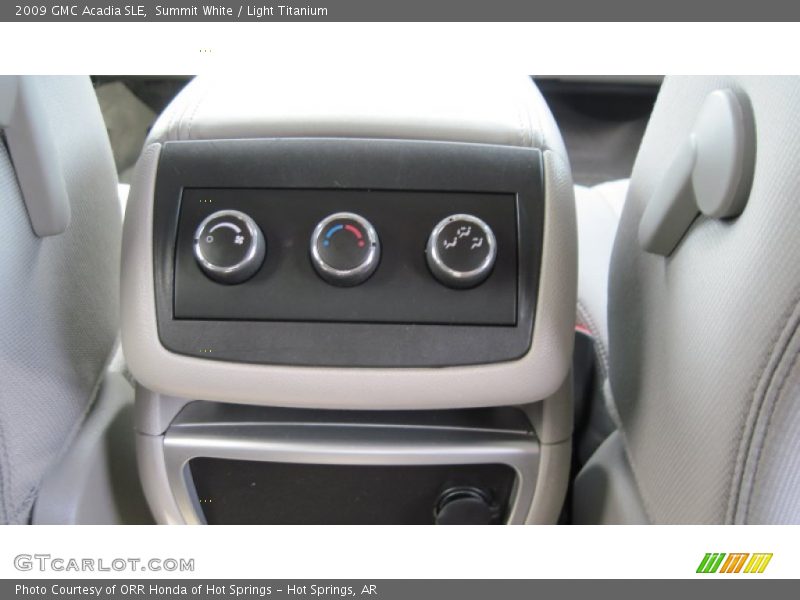 Summit White / Light Titanium 2009 GMC Acadia SLE