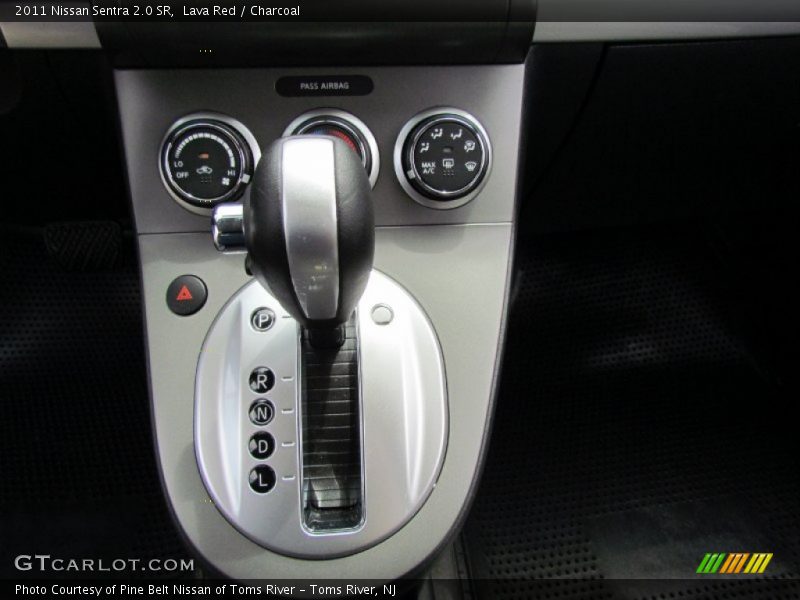  2011 Sentra 2.0 SR Xtronic CVT Automatic Shifter
