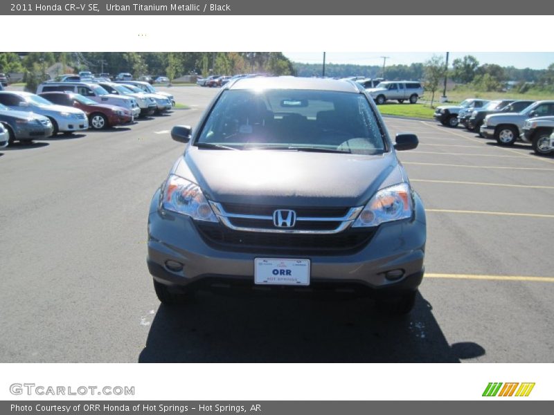 Urban Titanium Metallic / Black 2011 Honda CR-V SE