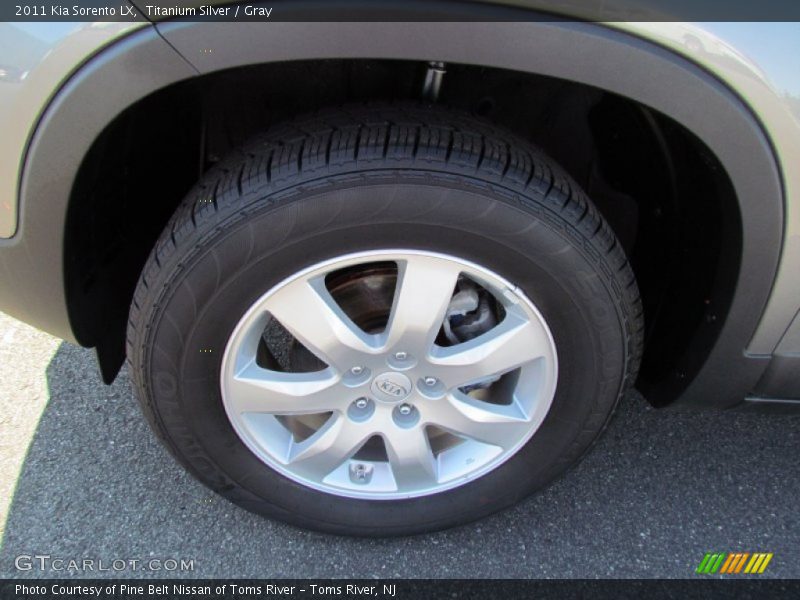 Titanium Silver / Gray 2011 Kia Sorento LX