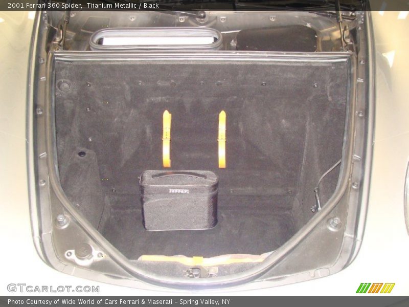  2001 360 Spider Trunk