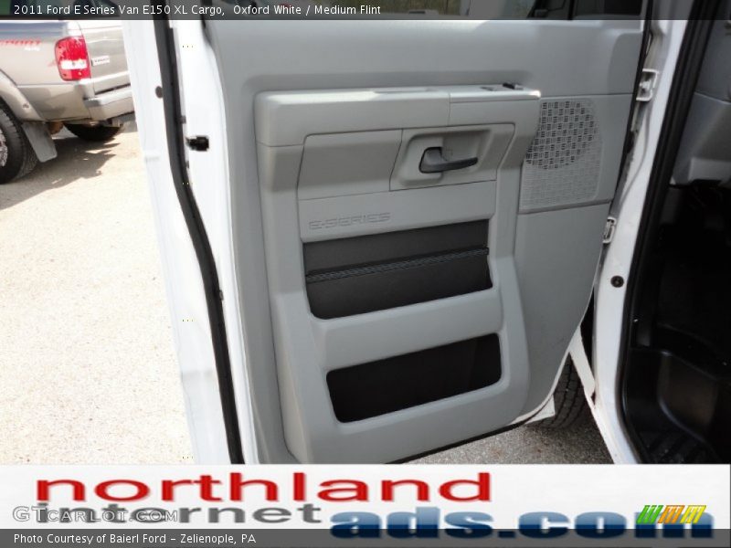 Oxford White / Medium Flint 2011 Ford E Series Van E150 XL Cargo