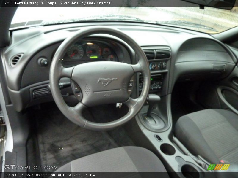 Silver Metallic / Dark Charcoal 2001 Ford Mustang V6 Coupe