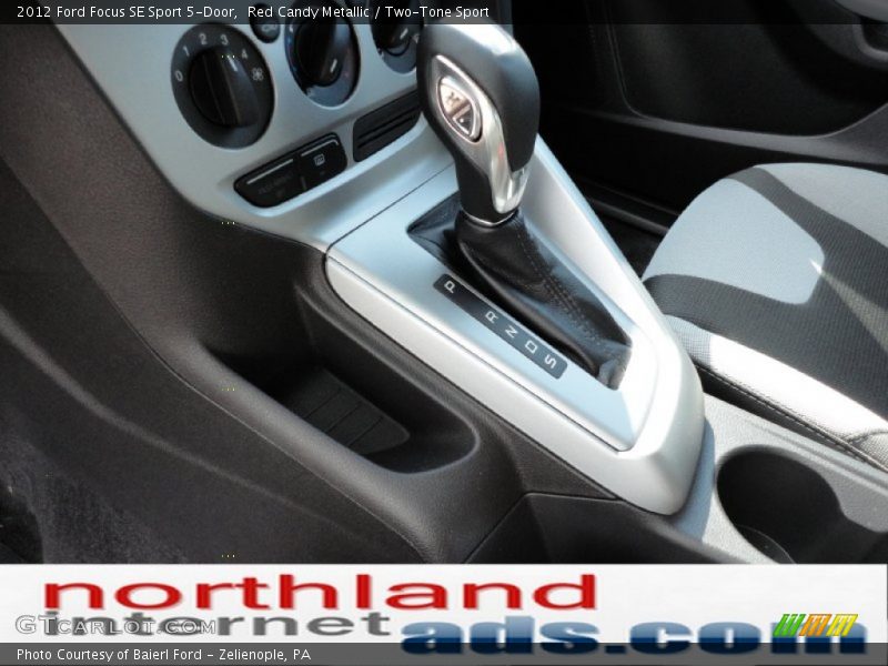 Red Candy Metallic / Two-Tone Sport 2012 Ford Focus SE Sport 5-Door