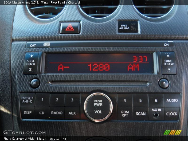 Winter Frost Pearl / Charcoal 2009 Nissan Altima 2.5 S