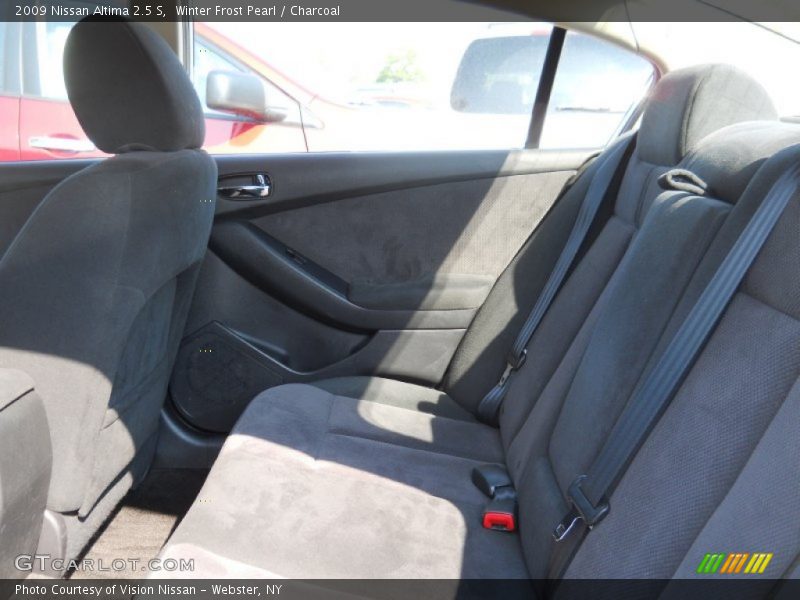 Winter Frost Pearl / Charcoal 2009 Nissan Altima 2.5 S