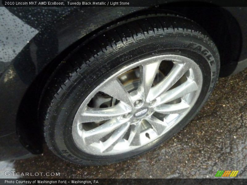 Tuxedo Black Metallic / Light Stone 2010 Lincoln MKT AWD EcoBoost