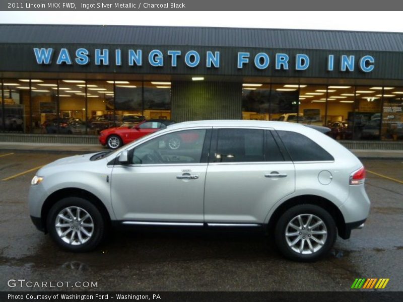 Ingot Silver Metallic / Charcoal Black 2011 Lincoln MKX FWD