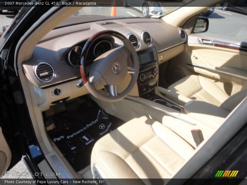Black / Macadamia 2007 Mercedes-Benz GL 450