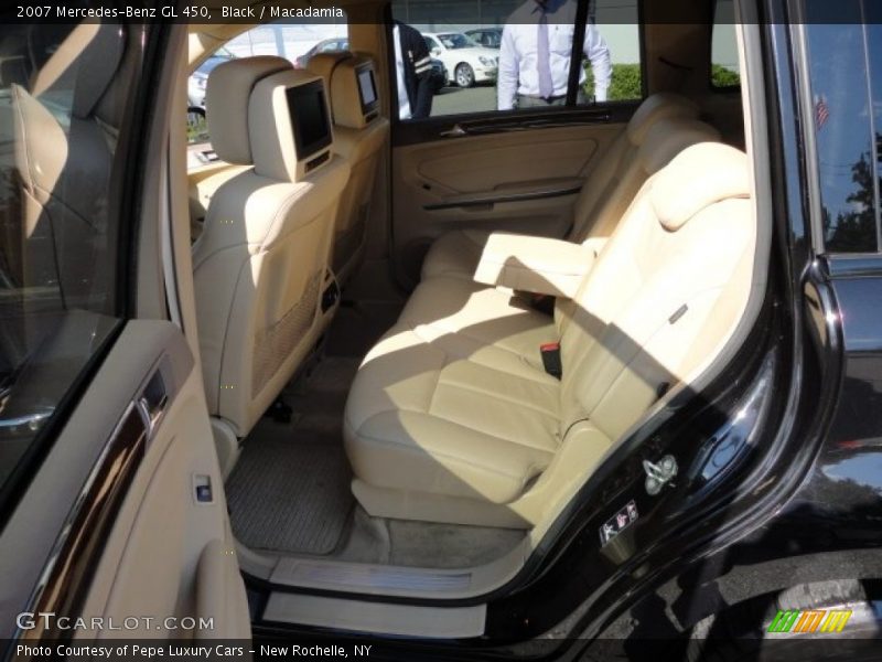 Black / Macadamia 2007 Mercedes-Benz GL 450