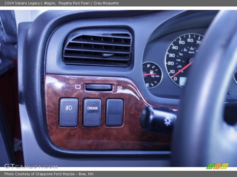 Regatta Red Pearl / Gray Moquette 2004 Subaru Legacy L Wagon