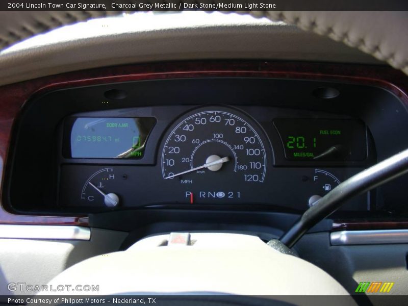 Charcoal Grey Metallic / Dark Stone/Medium Light Stone 2004 Lincoln Town Car Signature