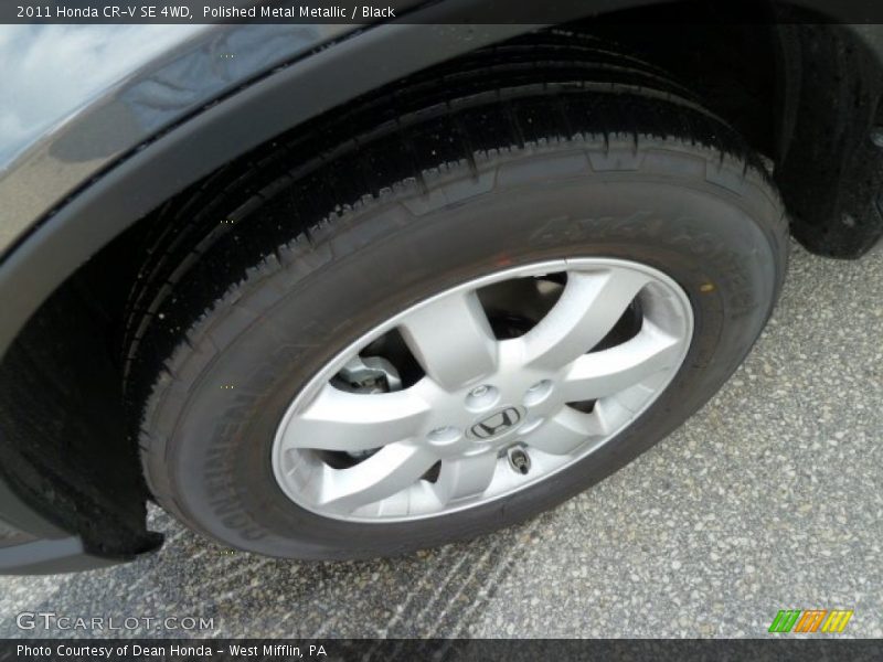 Polished Metal Metallic / Black 2011 Honda CR-V SE 4WD