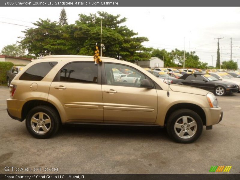 Sandstone Metallic / Light Cashmere 2005 Chevrolet Equinox LT