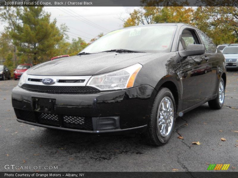 Black / Charcoal Black 2008 Ford Focus SE Coupe