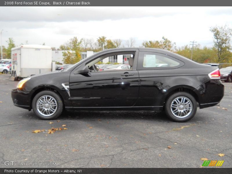 Black / Charcoal Black 2008 Ford Focus SE Coupe