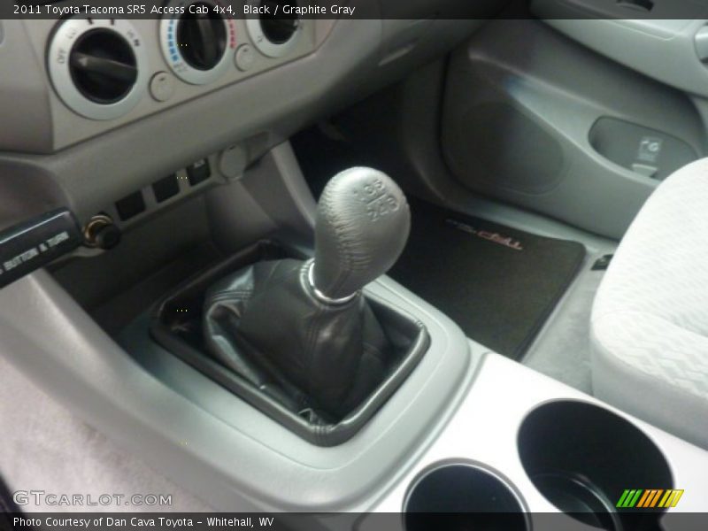  2011 Tacoma SR5 Access Cab 4x4 5 Speed Manual Shifter