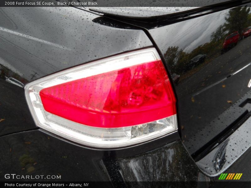 Black / Charcoal Black 2008 Ford Focus SE Coupe