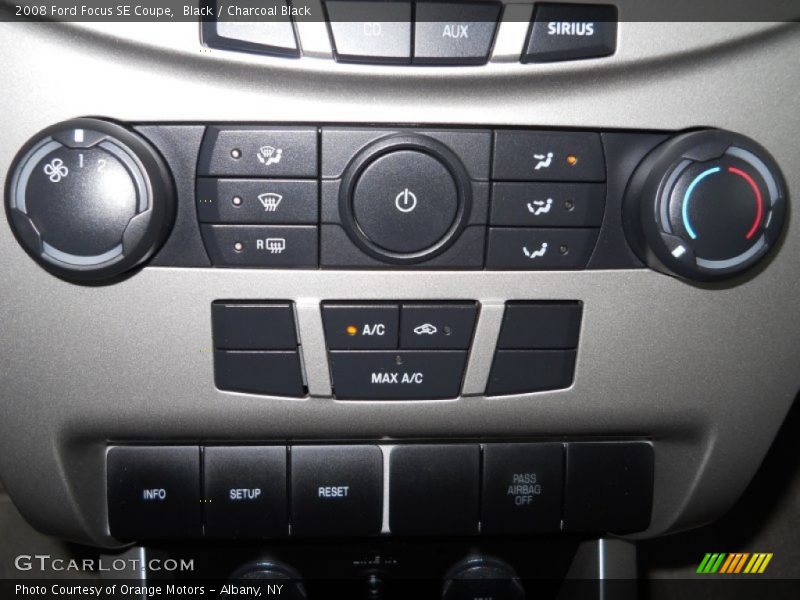 Black / Charcoal Black 2008 Ford Focus SE Coupe