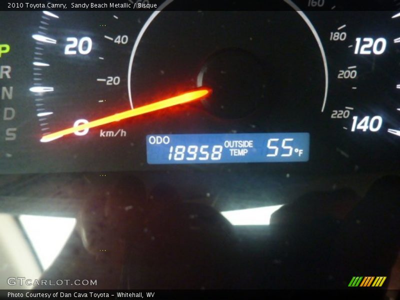Sandy Beach Metallic / Bisque 2010 Toyota Camry