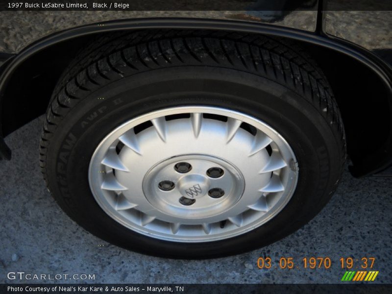 Black / Beige 1997 Buick LeSabre Limited