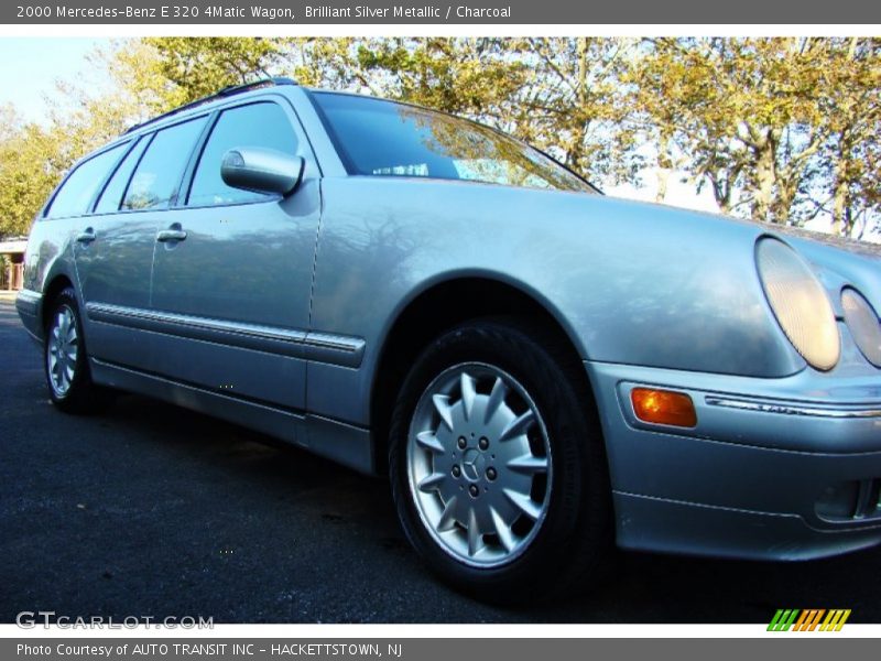 Brilliant Silver Metallic / Charcoal 2000 Mercedes-Benz E 320 4Matic Wagon
